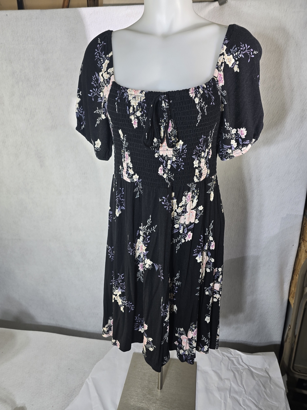 Smocked Square-Neck Black Floral Midi Dress By American Rag. Size M